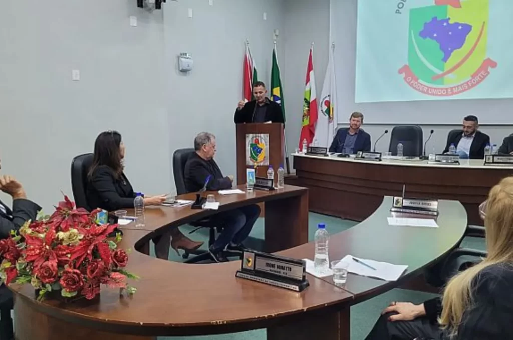 Última sessão da Câmara de Vereadores de Forquilhinha de 2024