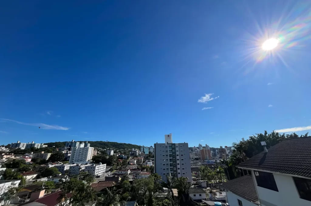 Criciúma terá semana marcada por sol e chuvas de verão