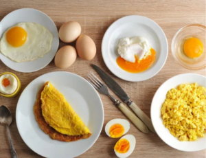 Dieta do ovo com jejum intermitente: o que os estudos revelam