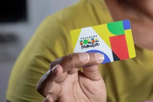 Governo antecipa Bolsa Família e Auxílio-Gás em dezembro