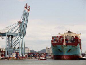 Itajaí faz movimento contra a federalização do porto