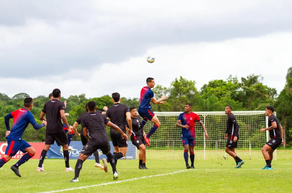 Marcílio Dias realiza jogo-treino contra Joinville no CT rival, preparando-se para o Campeonato Catarinense 2025