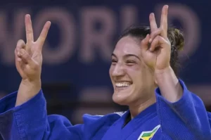 Mayra Aguiar anuncia aposentadoria do judô