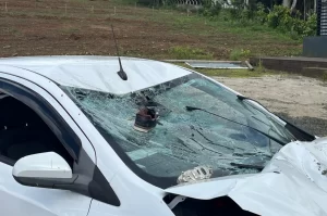 Motociclista morre após bater de frente com carro em Criciúma