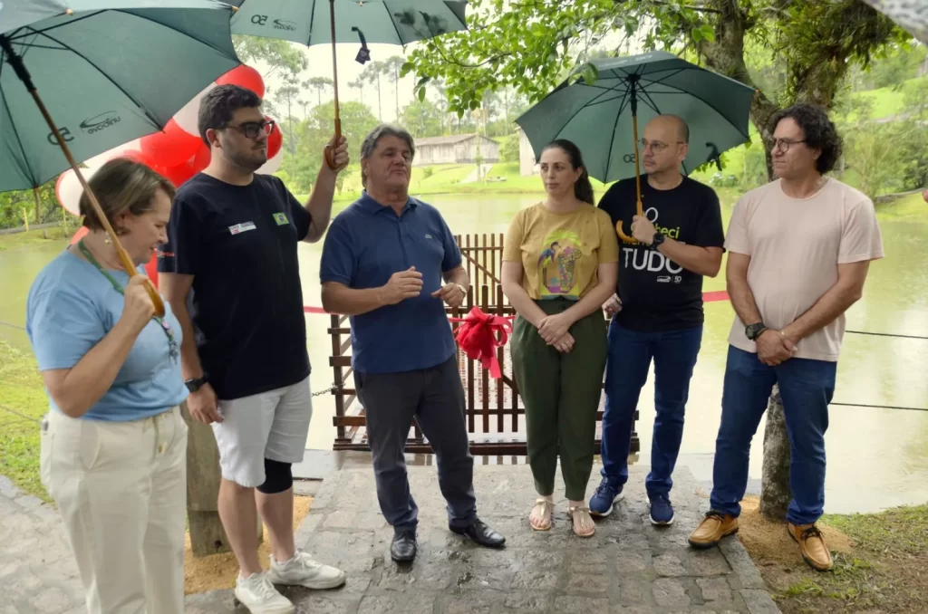 Inauguração da balsa do Museu ao ar Livre de Orleans