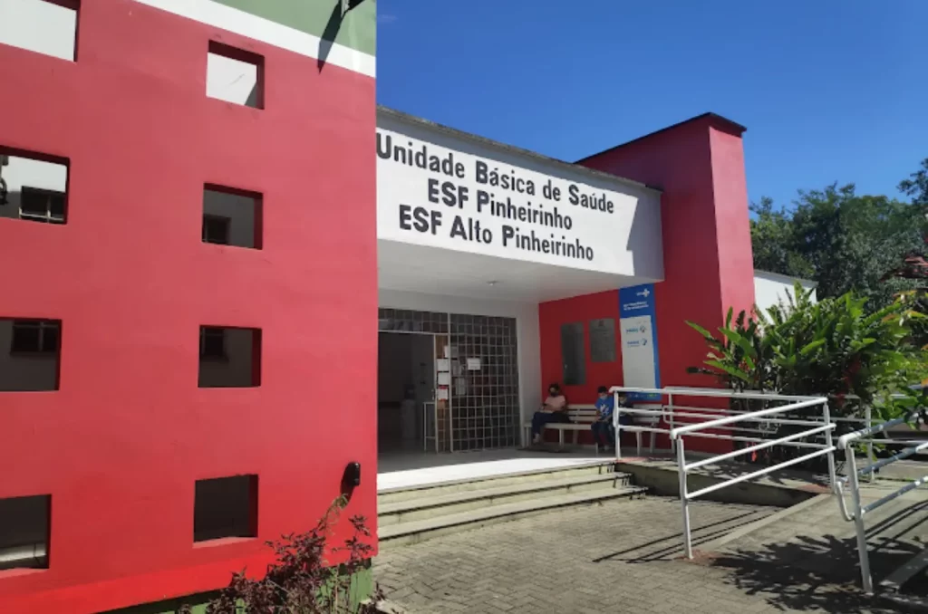 Posto de Saúde do Pinheirinho é alvo de furto de fios em Criciúma