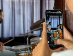Quatro mil alunos participaram do Arte nos Bairros em 2024