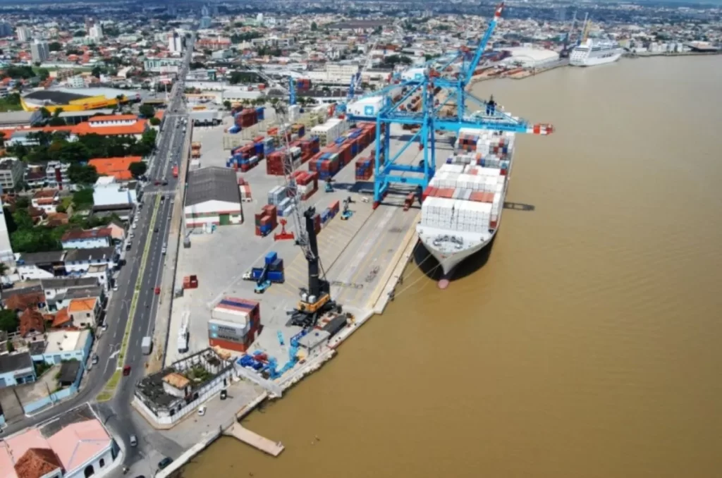 STJ suspende liminar e autoriza a federalização do Porto de Itajaí