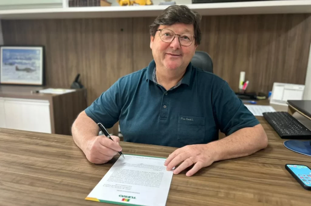 Prefeito de Turvo, Sandro Cirimbelli, após voltar ao cargo para inciar período de transição