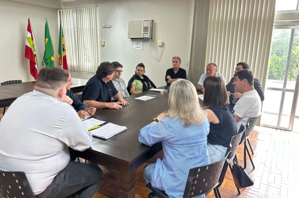 Reunião de Transição em Turvo, entre Sandro Cirimbelli e Heriberto Afonso Schimidt