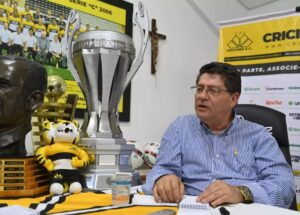 Guedes renuncia ao cargo de presidente do Criciúma