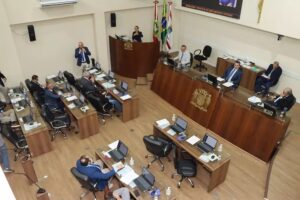 Câmara de Florianópolis aprova aumento de verba de gabinete