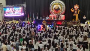 Mais de 700 alunos se formam no Proerd em Palhoça