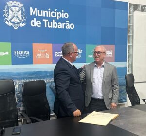 Vice-prefeito de Tubarão, Moisés Nunes assume cargo de Jairo Cascaes
