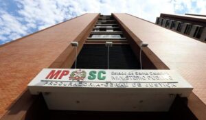 Conselheiras tutelares são afastadas em Palhoça