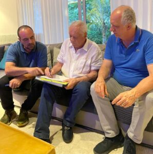 Antenor Angeloni apoia candidato na eleição do Tigre