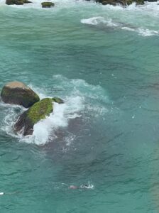 Mergulhador é resgatado com vida na região da Ilha das Aranhas na Capital
