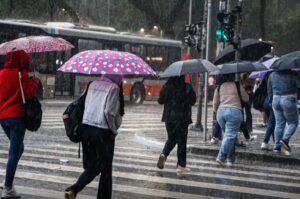 Natal tem previsão de chuvas fortes em quase todo o país