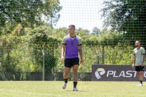 Marlyson retorna ao Figueirense após passagens pela Ucrânia e Japão