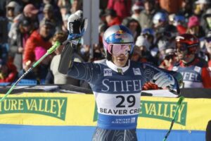 Lucas Braathen garante prata para o Brasil no mundial de esqui