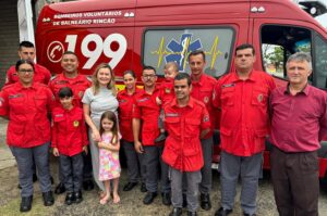 Deputada Júlia Zanatta entrega primeira ambulância aos bombeiros do Rincão