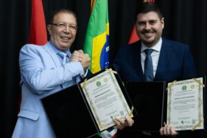 Diplomação marca novo mandato de Orvino em São José