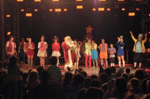 Garopaba abre o Natal Cristo Luz com desfile e atrações especiais