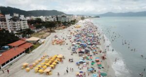 Aberta licitação para quiosques de praias em Florianópolis