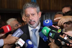 Câmara deve concluir hoje a votação do pacote de ajuste do governo