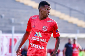 Hercílio Luz acerta com atacante do Capivariano
