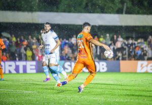 Santa Catarina supera Marcílio Dias no Catarinense