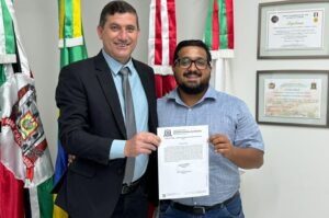 Daniel Formentin Bonifácio toma posse como vereador de Criciúma