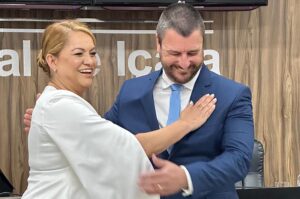 Içara: Tribunal rejeita embargos declaratórios de prefeita Dalvânia e vice Alex