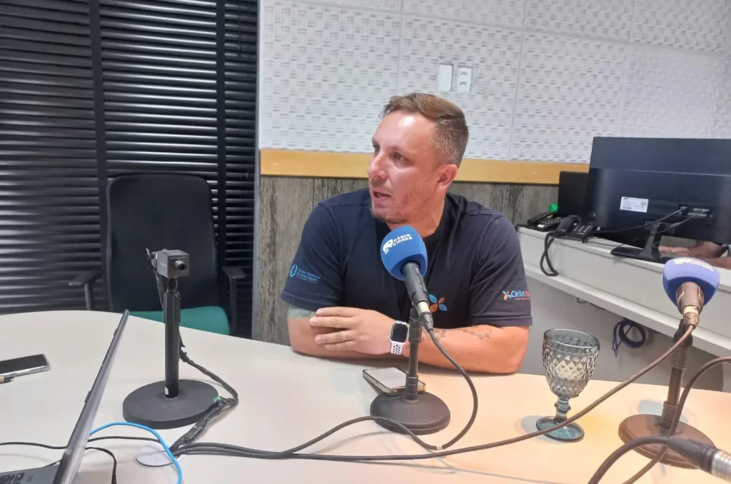 Rangel Quaglioto, presidente da associação das funerárias, em entrevista à Rádio Cidade em Dia