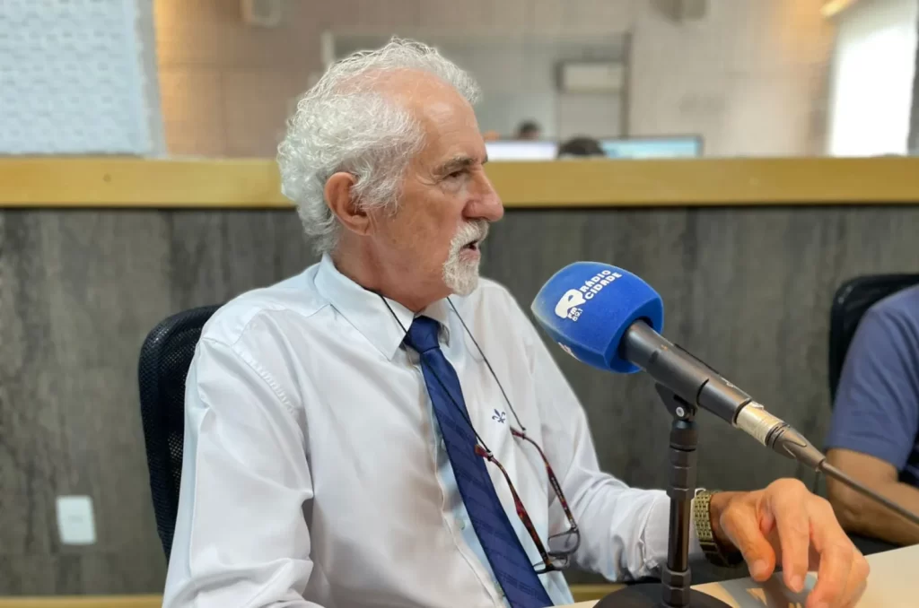 Valter Minotto, durante entrevista à Rádio Cidade em Dia