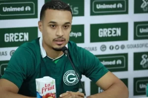 Criciúma acerta a contratação do meia-atacante Luiz Henrique