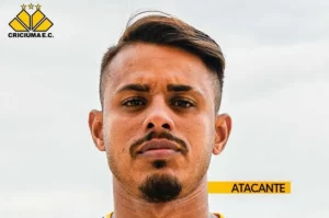 Criciúma acerta empréstimo de Gabriel Barros