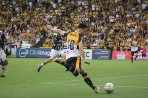Criciúma busca segunda vitória no Catarinense