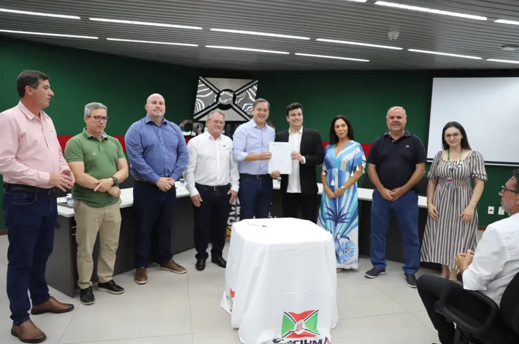 Posse dos novos superintendentes distritais de Criciúma