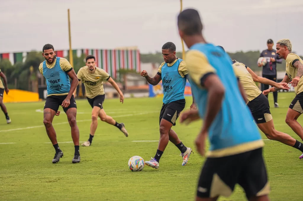 Treino do Criciúma no CT Antenor Angeloni