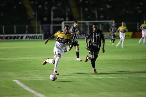 Criciúma vence o Figueirense fora de casa