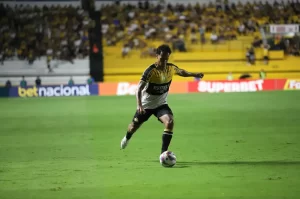 “Espero um jogo muito difícil”, diz Morelli sobre o Joinville