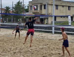 Vídeo: Esportes de areia em alta em Navegantes