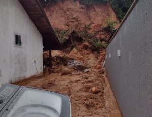 Chuvas no litoral de SC deixam 781 desabrigados e um óbito
