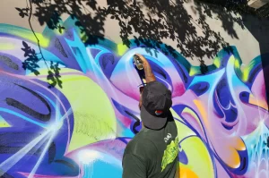 Grafites ganham nova vida na Praça da Cesaca em Criciúma