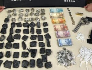 Homem é preso com drogas e arma furtada em Forquilhinha
