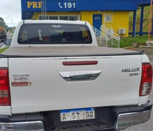 Motorista argentino é multado por placas adulteradas em SC