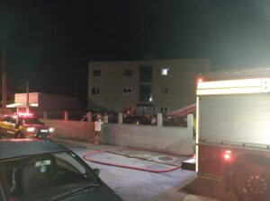 Incêndio em São José é contido; ação rápida evita tragédia
