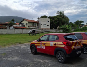 Helicóptero resgata criança com reação alérgica em Florianópolis
