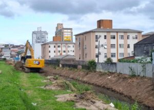 São José inicia desassoreamento do Rio Araújo após chuvas